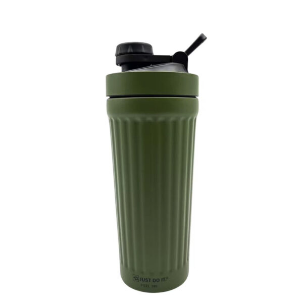 شیکر ورزشی یک تکه مدل شیاردار فلزی گنجایش 0.739 لیتر - Image 1