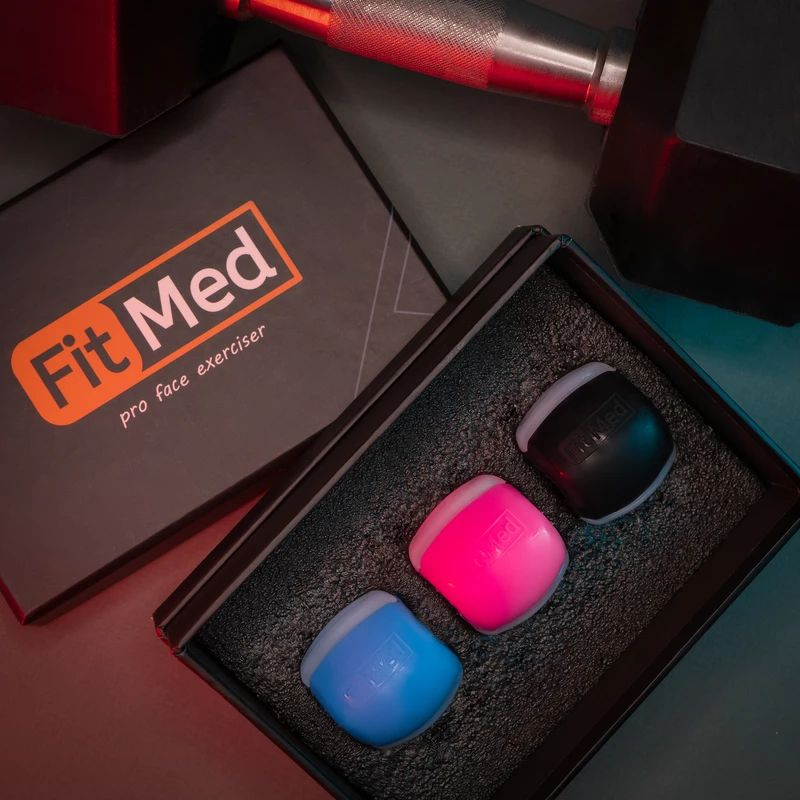 eefcfb66a13ef763476e3468930fa3097c6c51ae_1745918798.jpg دستگاه فرم دهی صورت و زاویه فک فیت مد مدل FM2 بسته 3 عددی - Image 1